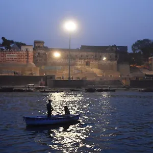 Lodge Yogi, Varanasi